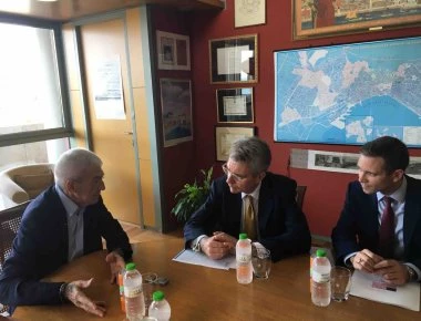 Συνάντηση Μπουτάρη-Πάιατ στη Θεσσαλονίκη ενόψει ΔΕΘ